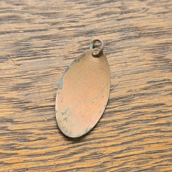 1970s squashed penny Lord's Prayer pendant (Gen X memorabilia) - Picture 2 of 6